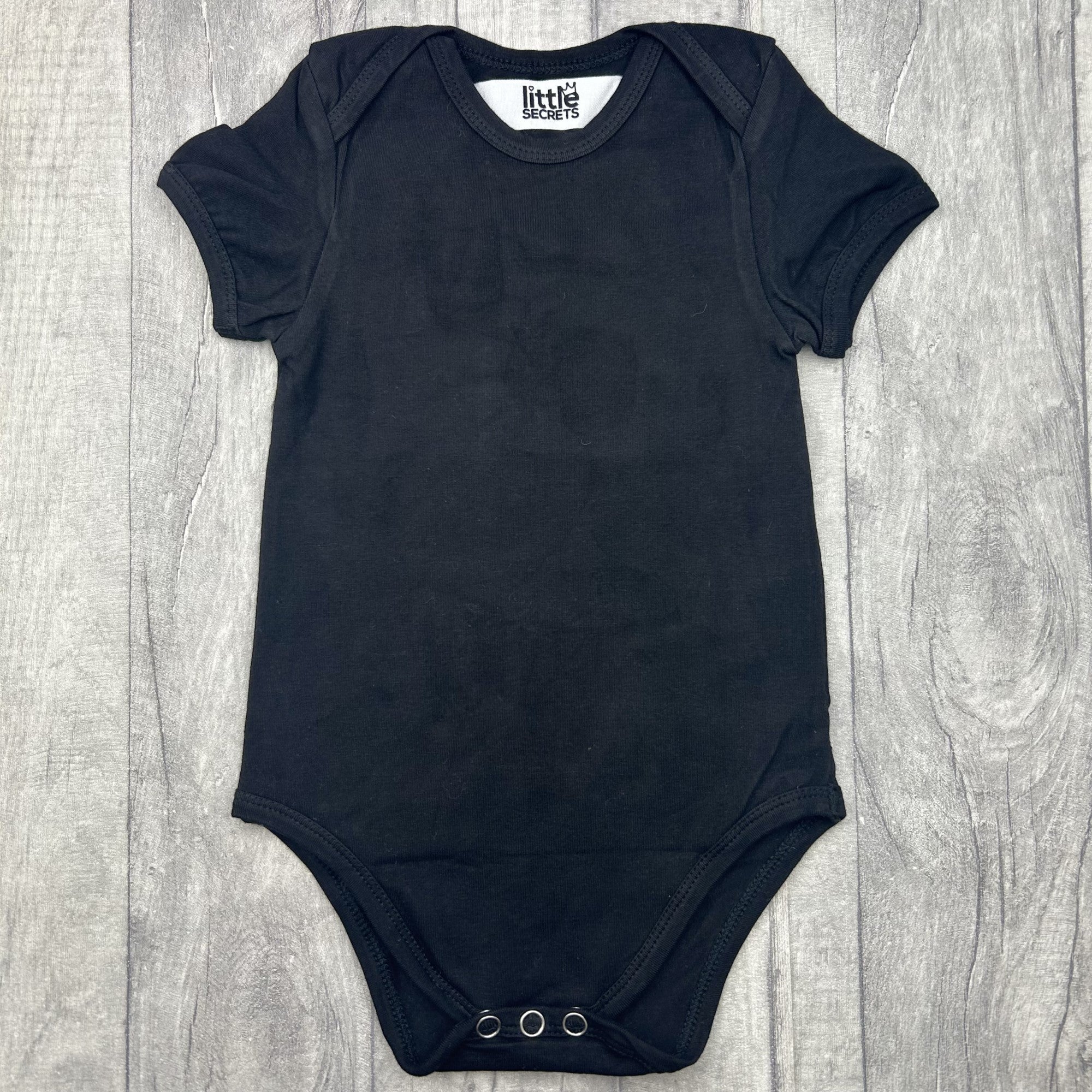 Plain baby onesie hotsell