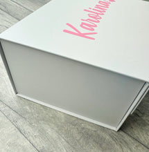 Load image into Gallery viewer, Personalised Divorce Gift Box