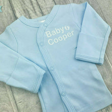 Load image into Gallery viewer, Personalised Luxury 4 Piece Premature Baby Clothing Set