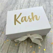 Load image into Gallery viewer, Personalised Keepsake Gift Box, Small Memory Box