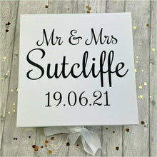 Load image into Gallery viewer, Personalised 'Mr & Mrs' Wedding Memory Keepsake Gift Box