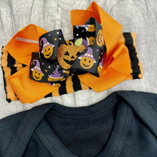 Load image into Gallery viewer, My 1st Halloween Outfit, Baby Girl Pumpkin Romper Set