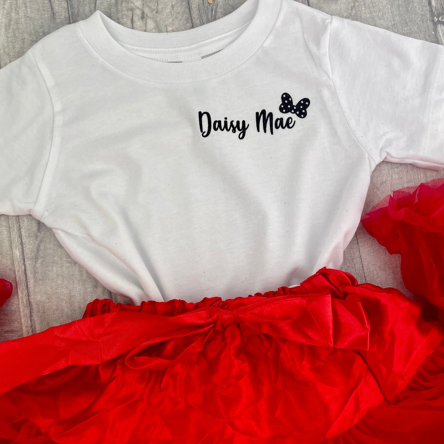 Girls Personalised Party Tutu Outfit, Minnie Mouse Bow – Little Secrets