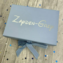 Load image into Gallery viewer, Personalised Newborn Baby Girl & Baby Boy Gift Box, Small Keepsake Gift Box