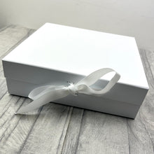 Load image into Gallery viewer, Personalise Your Own White Gift Keepsake Ribbon Box
