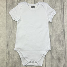 Load image into Gallery viewer, Plain White Short Sleeved Baby Romper Newborn
