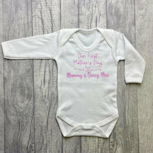 Load image into Gallery viewer, Personalised &#39;Our First Mother&#39;s Day&#39; Girl&#39;s Boy&#39;s White Long Sleeved Romper Newborn
